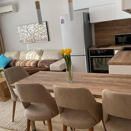 Sea In The City Apartment Пловдив Экстерьер фото